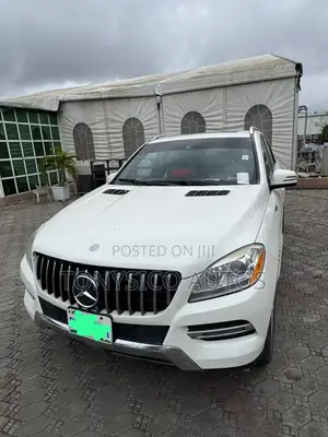 Mercedes-Benz M Class ML350 4MATIC 4dr SUV AWD (3.5L 6cyl 7A) 2014