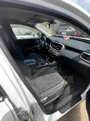 Kia Sorento 2017 White
