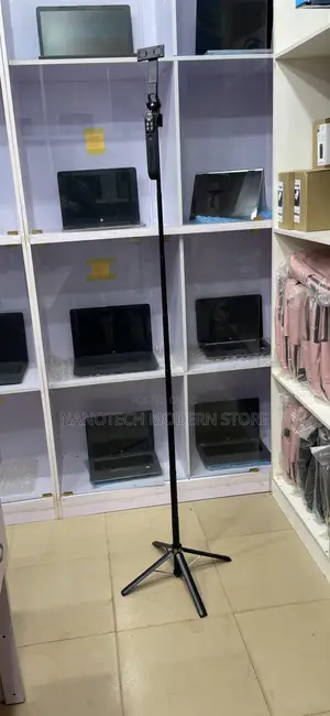 AI Tracking Tripod C12