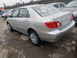 Toyota Corolla 2004 Silver