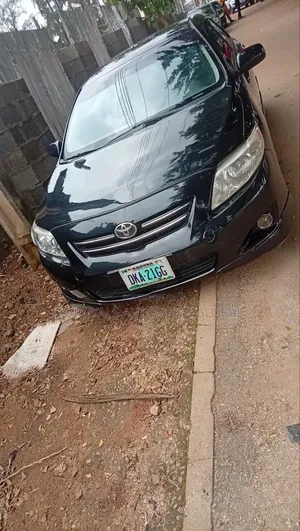 Toyota Corolla 2010 Black