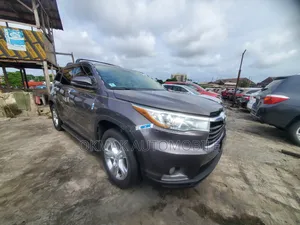 Toyota Highlander 2015 Gray