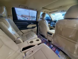 Toyota Highlander 2015 Gray