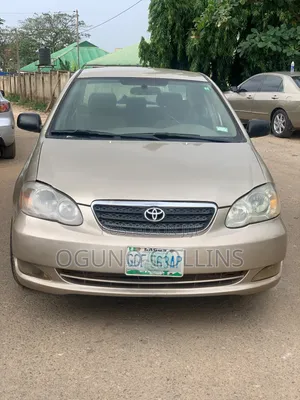 Toyota Corolla 2006 Gold