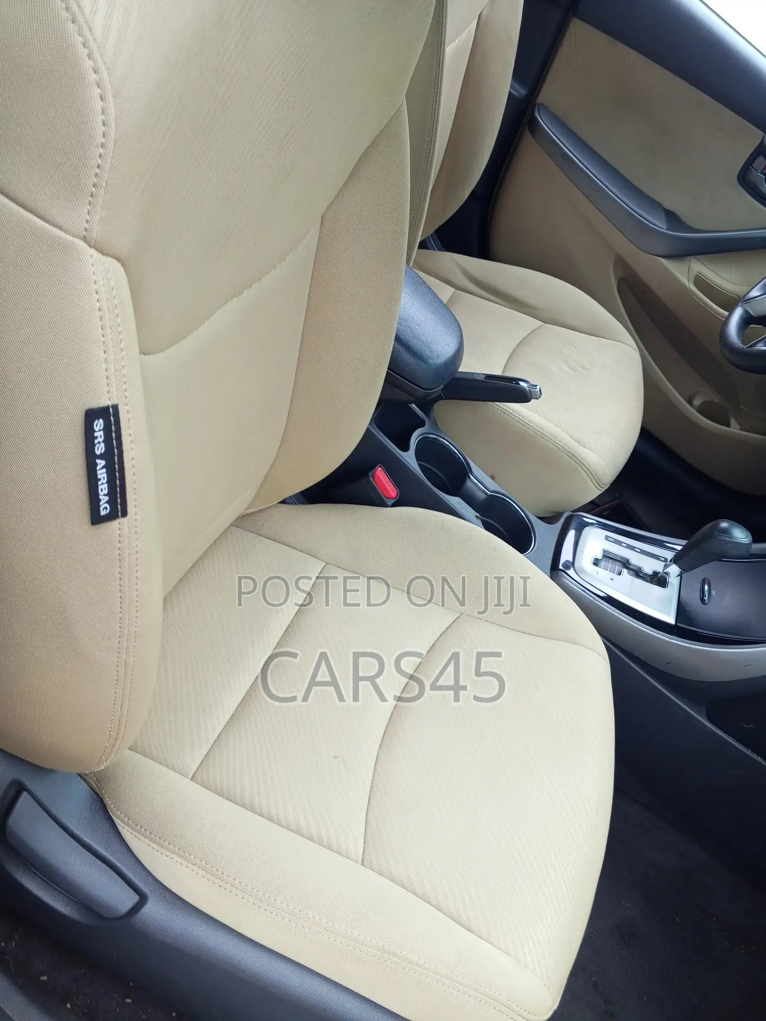 Hyundai Elantra 2011 Red