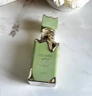 Esclaire Lattafa Perfume