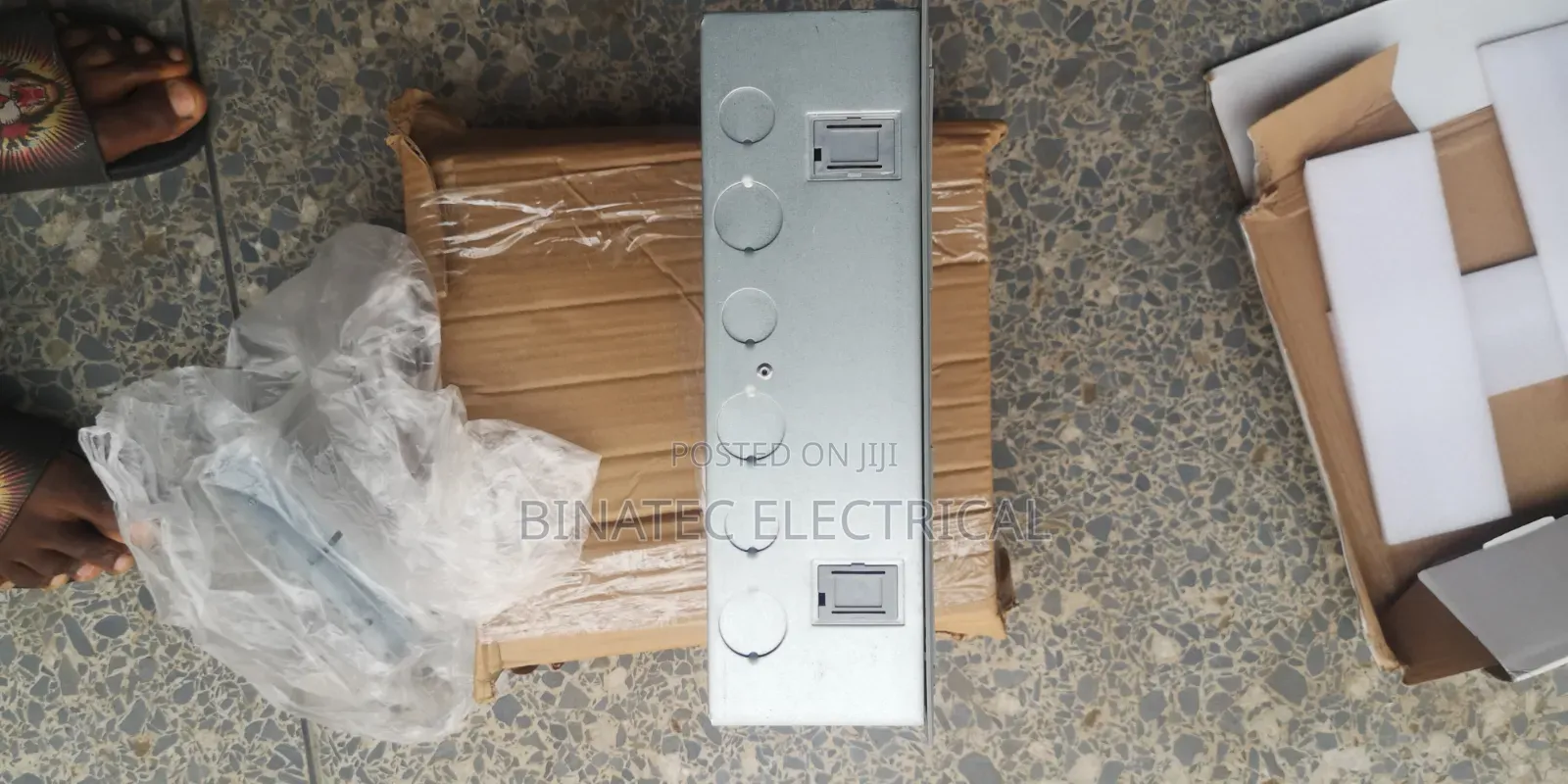 Floor Socket Box