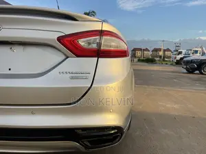 Ford Fusion Titanium 2013 Silver