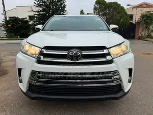 Toyota Highlander Limited 4x4 V6 (3.5L 6cyl 8A) 2018 White