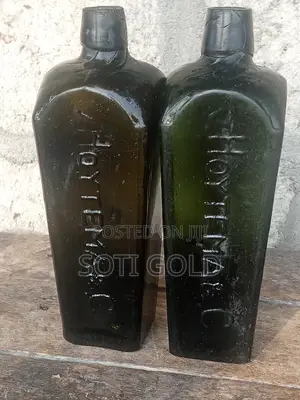 Vintage Dr. Fowler’s Extract of Wild Strawberry Bottles – Pair