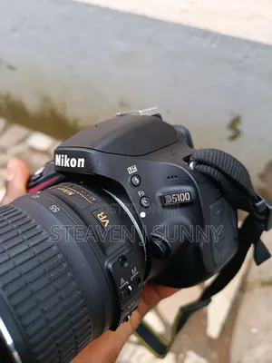 Nikon D5100