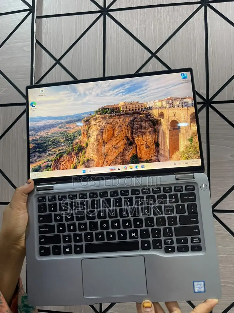 Laptop Dell Latitude 7400 8GB Intel Core i5 SSD 256GB