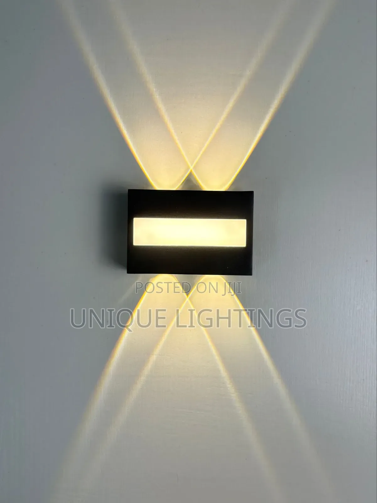 TR 06 Outdoor Wall Light (Pure Cast)