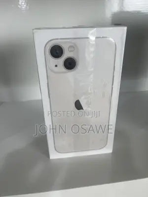 New Apple iPhone 13 128 GB White