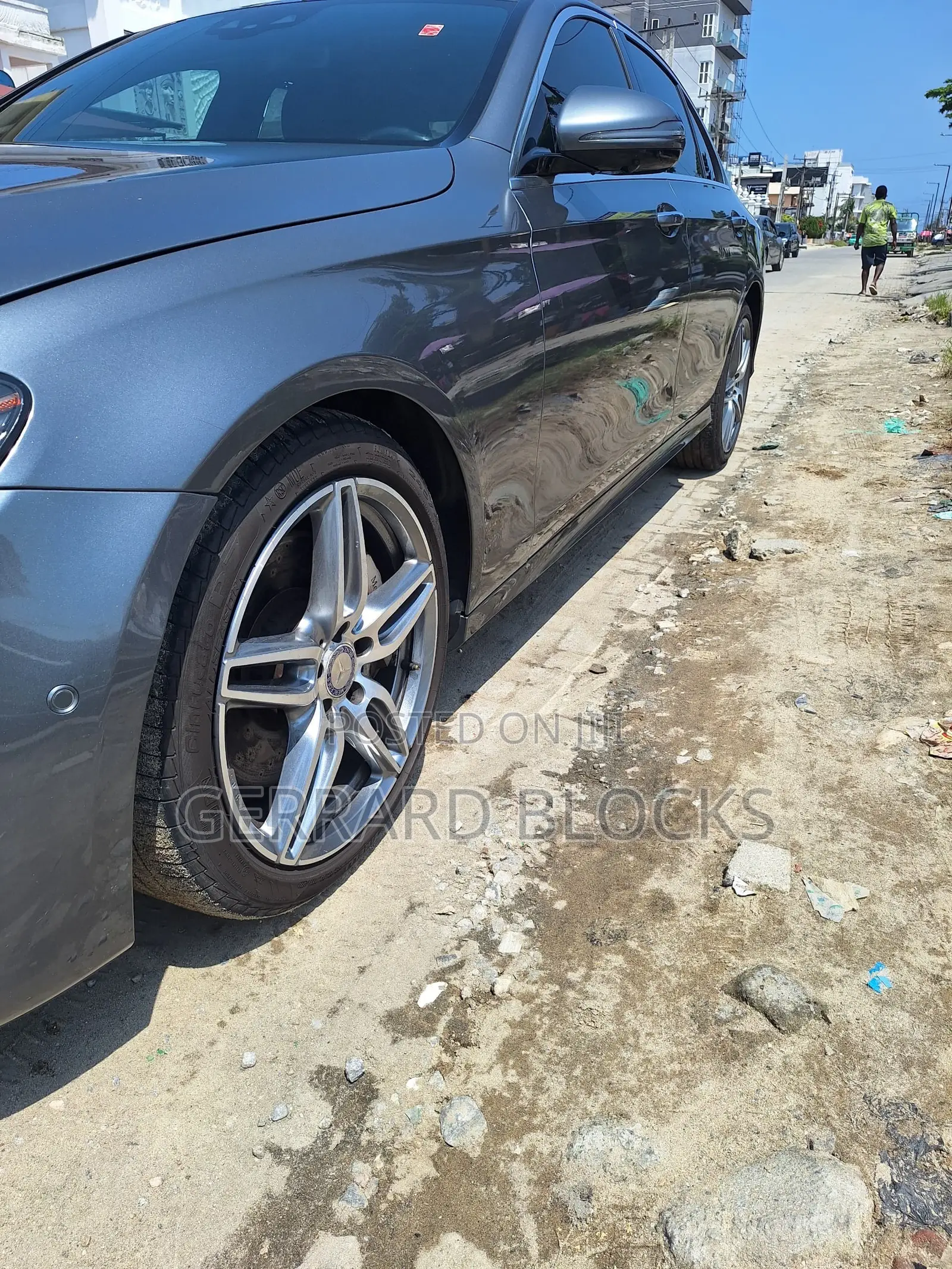 Mercedes-Benz E400 2017 Gray