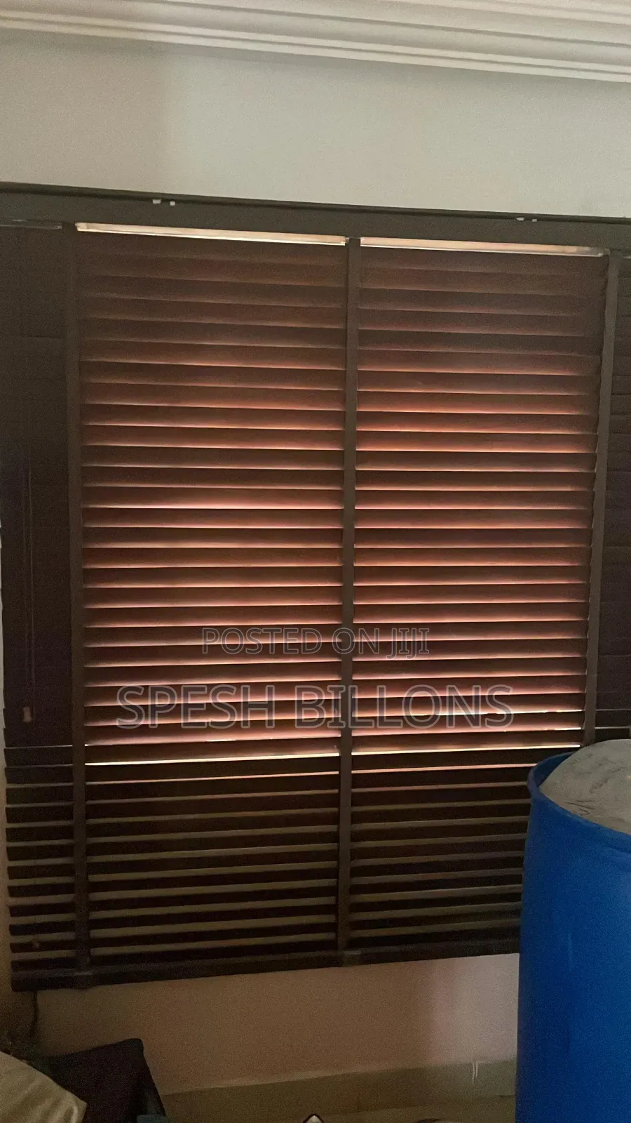 Window Blinds They’re 5 Pieces for Declutter in Perfect Condition