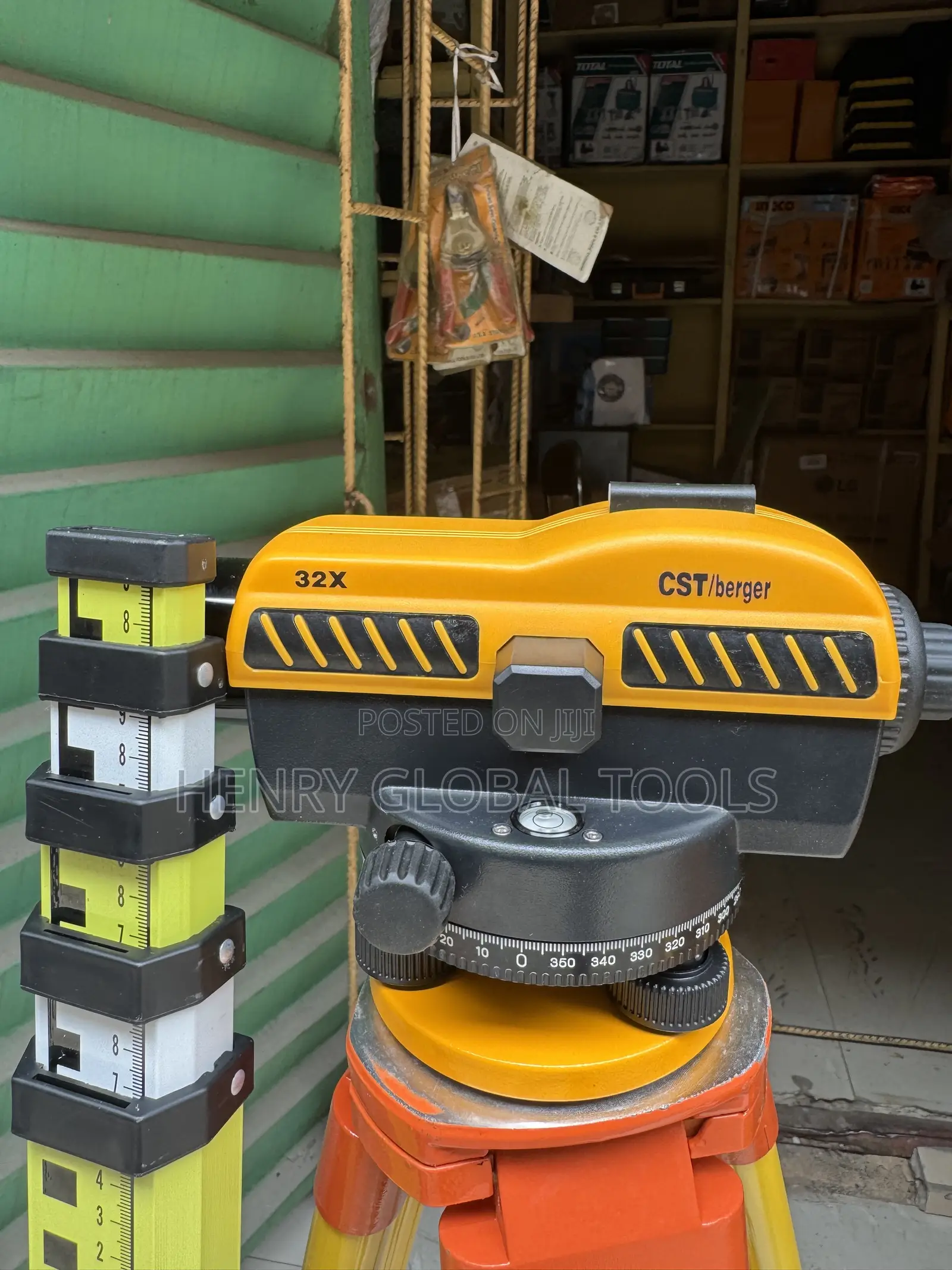 CST/Berger 32X Automatic/Optical Level Surveying Instrument