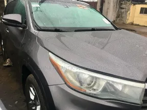 Toyota Highlander 2015 Brown