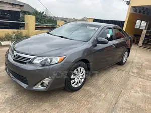 Toyota Camry L 4dr Sedan (2.5L 4cyl 6A) 2012 Gray