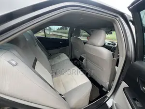 Toyota Camry L 4dr Sedan (2.5L 4cyl 6A) 2012 Gray