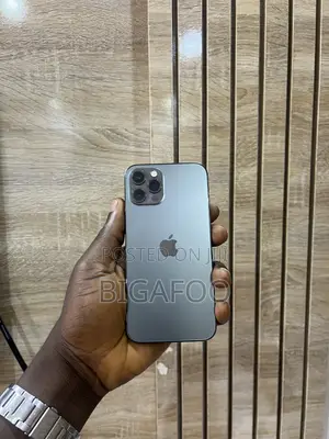 Apple iPhone 12 Pro 256 GB Black