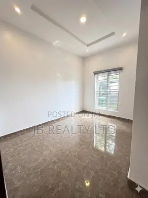 Mini Flat in Lekki for rent