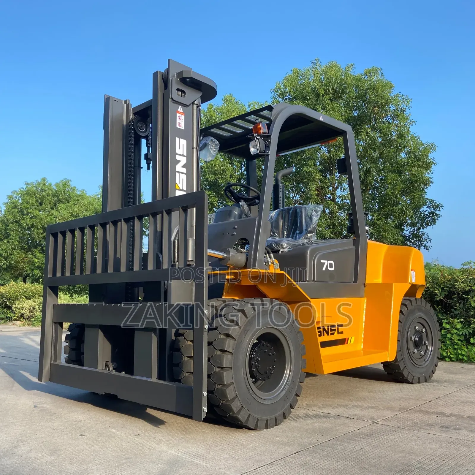 Forklift Machine
