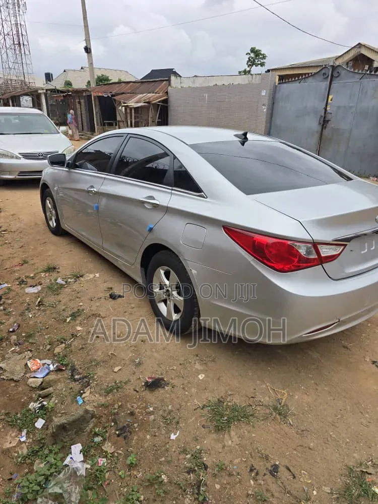 Hyundai Sonata 2013 Silver