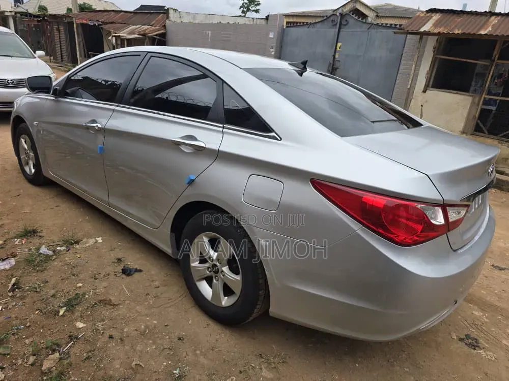 Hyundai Sonata 2013 Silver