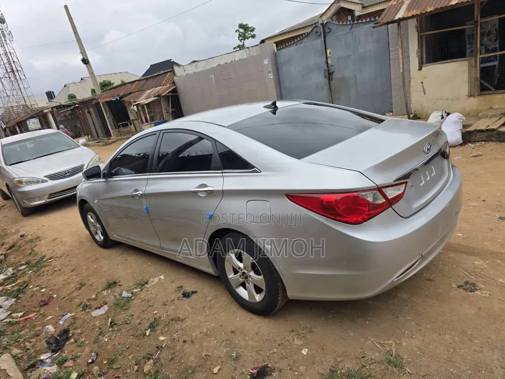 Hyundai Sonata 2013 Silver