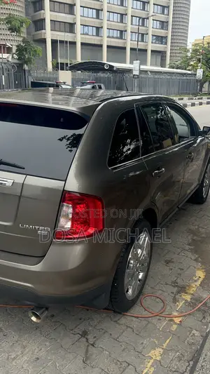 Ford Edge Limited 4dr AWD (3.5L 6cyl 6A) 2013 Gray