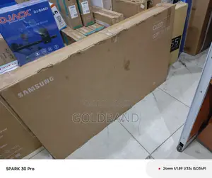 Samsung 55-Inch QLED Smart TV – Premium Viewing Experience
