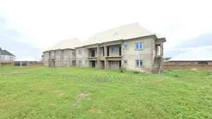 3bdrm Block of Flats in Oyo / Oyo for sale