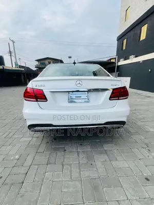 Mercedes-Benz E350 Base 4Matic Sedan AWD (3.5L 6cyl 7A) 2015 White