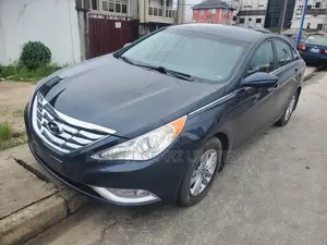 Hyundai Sonata 2012 Blue