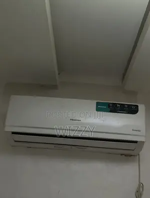 Air Conditioner With Good Condition