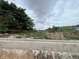5 Plots of Land for Sale in Alagbaka Gra - C of O #300m