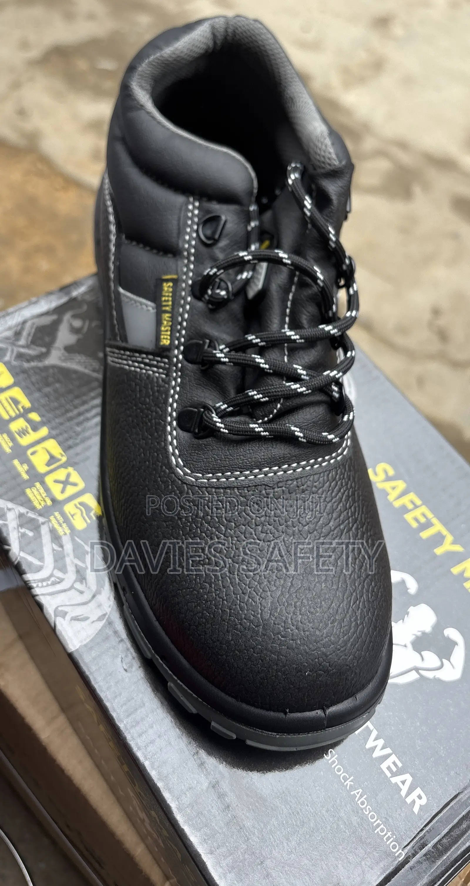 Safety Master Boot