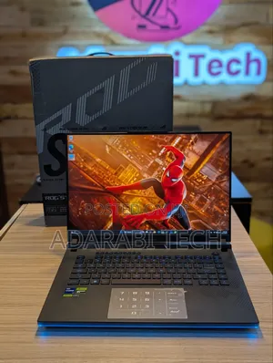 Laptop Asus ROG Strix SCAR 16 48GB Intel Core i9 SSD 2T