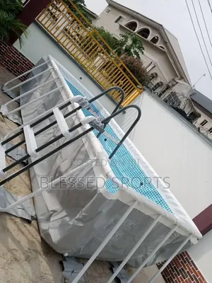 16 Ft by 8 Swimming Pool