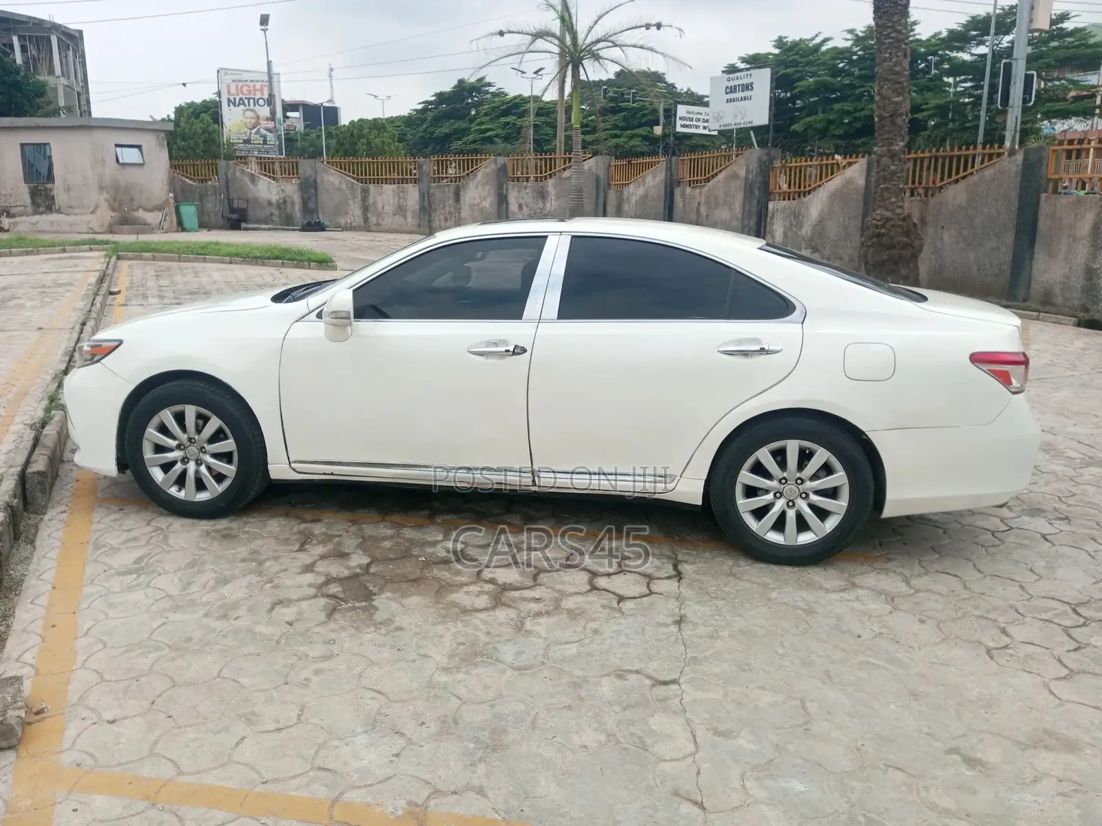 Lexus ES 2009 White
