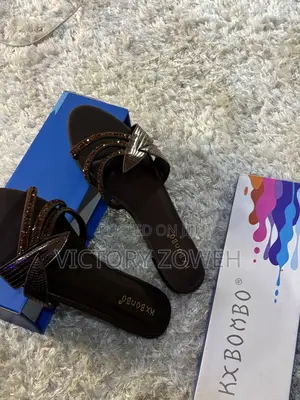 Bombo Slippers
