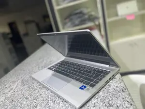 Laptop HP ProBook 440 G8 8GB Intel Core i5 SSD 256GB
