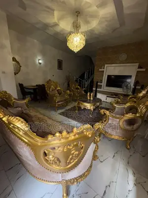 Distress Royal Funiture for Sale