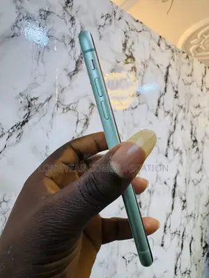 Apple iPhone 11 64 GB Green