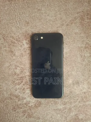 Apple iPhone SE (2022) 64 GB Black