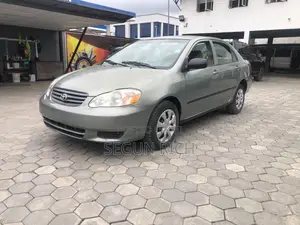 Toyota Corolla LE 2005 Gray