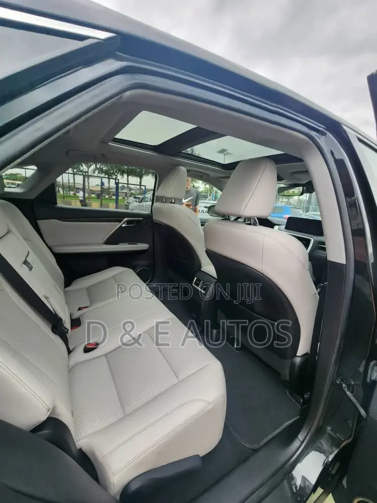 Lexus RX 2022 Black