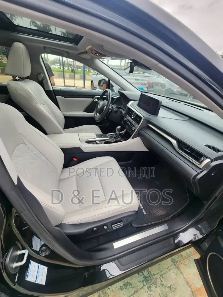 Lexus RX 2022 Black