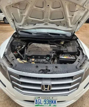 Honda Accord Crosstour 2011 White
